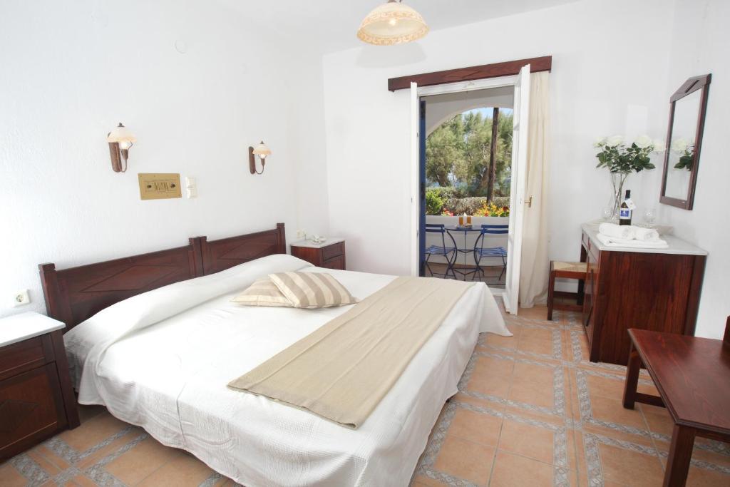 Paros Inn Logaras Dış mekan fotoğraf
